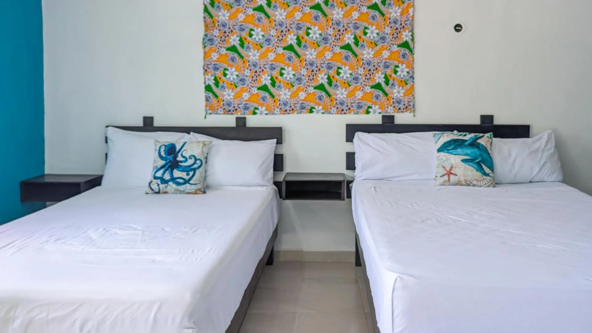 A5 Beachside Bliss Family Hawaiian Themed Quad Studio Kitchen Ac Playa del Carmen Appartement