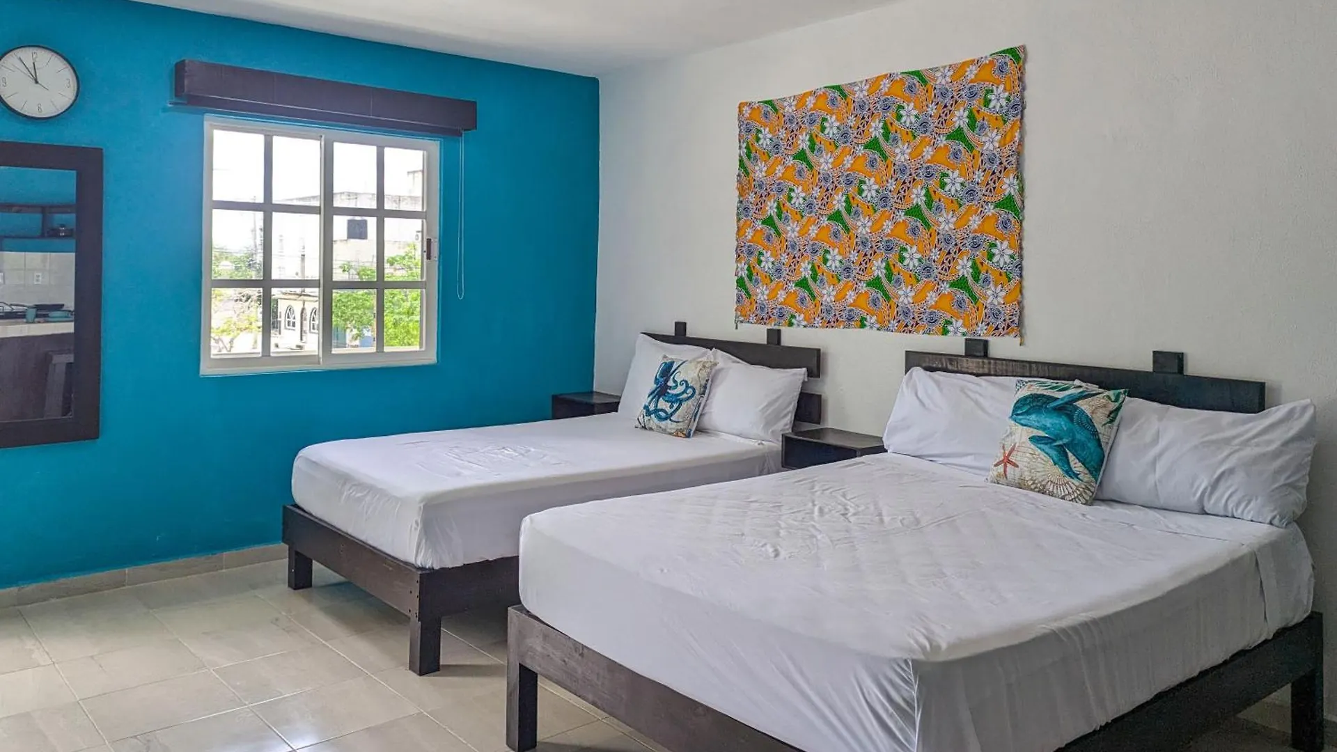 Appartement A5 Beachside Bliss Family Hawaiian Themed Quad Studio Kitchen Ac Playa del Carmen Mexique